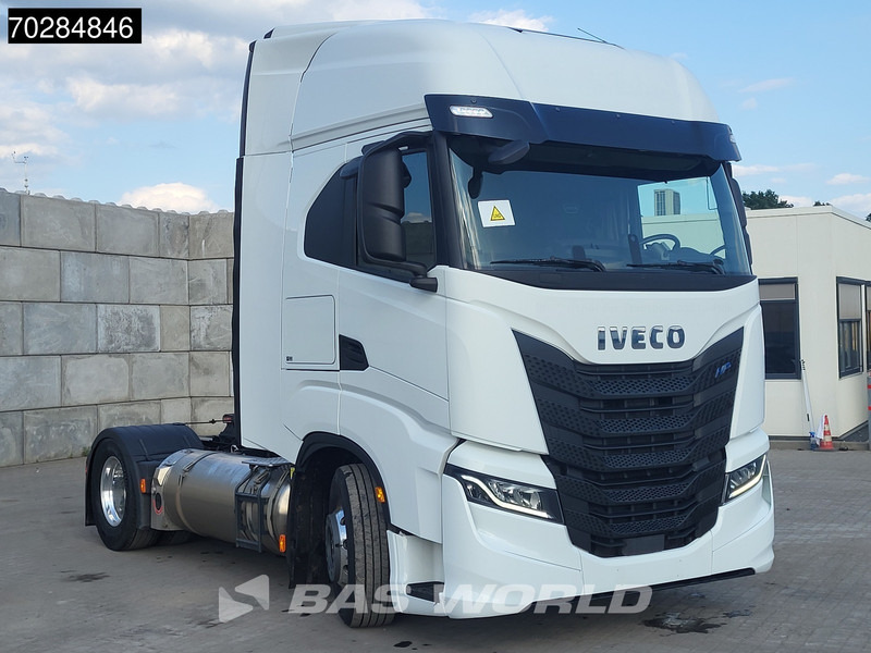 Iveco S-Way 460 S-Way 4X2 Retarder 2x LNG Tanks Navi ACC Alcoa's - وحدة جر: صورة 3 Iveco S-Way 460 S-Way 4X2 Retarder 2x LNG Tanks Navi ACC Alcoa's - وحدة جر: صورة 3
