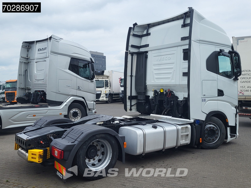 Iveco S-Way 480 4X2 Mega Retarder Standklima 2xTanks Navi ACC LED Euro 6 - وحدة جر: صورة 5 Iveco S-Way 480 4X2 Mega Retarder Standklima 2xTanks Navi ACC LED Euro 6 - وحدة جر: صورة 5