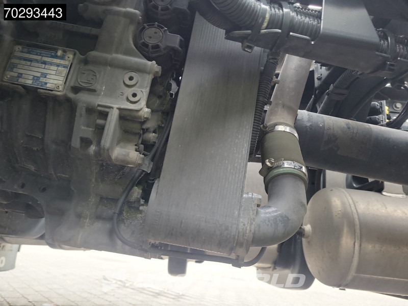 Iveco S-Way 490 4X2 Retarder Standairco 2xTanks ACC LED Navi Euro 6 - وحدة جر: صورة 5 Iveco S-Way 490 4X2 Retarder Standairco 2xTanks ACC LED Navi Euro 6 - وحدة جر: صورة 5