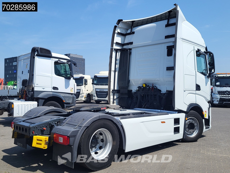 Iveco S-Way 490 4X2 Retarder Standklima 2xTanks Navi ACC LED Euro 6 - وحدة جر: صورة 3 Iveco S-Way 490 4X2 Retarder Standklima 2xTanks Navi ACC LED Euro 6 - وحدة جر: صورة 3
