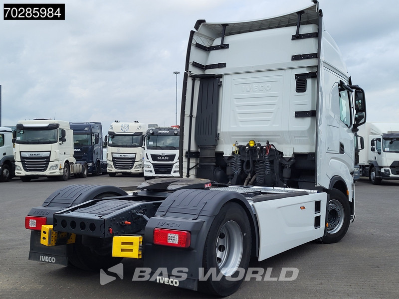 Iveco S-Way 490 4X2 Retarder Standklima 2xTanks Navi ACC LED Euro 6 - وحدة جر: صورة 5 Iveco S-Way 490 4X2 Retarder Standklima 2xTanks Navi ACC LED Euro 6 - وحدة جر: صورة 5
