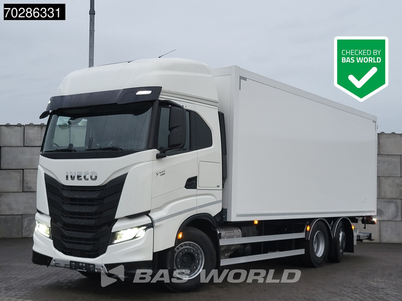 Iveco S-Way 490 6X2 2000kg Ladebordwand Lift/Steering Axle Automatic Navi ACC Euro 6 - شاحنة مقفلة: صورة 1 Iveco S-Way 490 6X2 2000kg Ladebordwand Lift/Steering Axle Automatic Navi ACC Euro 6 - شاحنة مقفلة: صورة 1