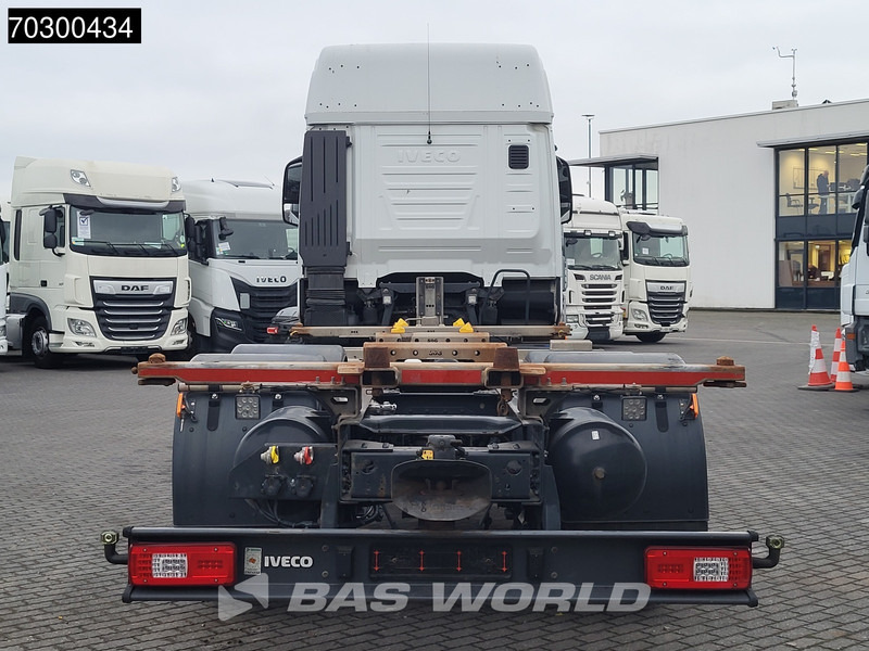 Iveco S-Way 510 6X2 Retarder Full Air Lift Axle BDF Euro 6 - شاحنات الحاويات / جسم علوي قابل للتغيير شاحنة: صورة 5 Iveco S-Way 510 6X2 Retarder Full Air Lift Axle BDF Euro 6 - شاحنات الحاويات / جسم علوي قابل للتغيير شاحنة: صورة 5