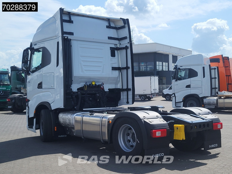 Iveco S-Way 580 4X2 NEW! 2x Tanks Navi ACC Standklima - وحدة جر: صورة 2 Iveco S-Way 580 4X2 NEW! 2x Tanks Navi ACC Standklima - وحدة جر: صورة 2
