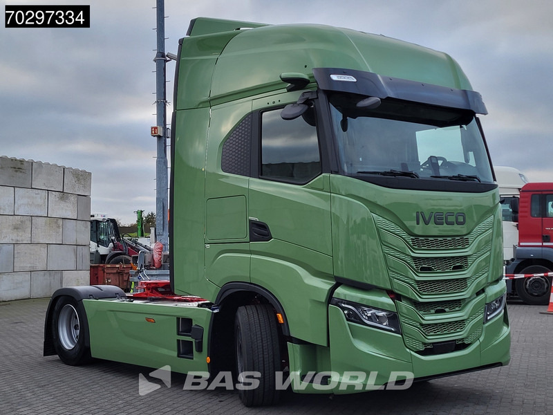 Iveco S-Way 580 4X2 NEW! Standklima Navi ACC LED Euro 6 - وحدة جر: صورة 3 Iveco S-Way 580 4X2 NEW! Standklima Navi ACC LED Euro 6 - وحدة جر: صورة 3