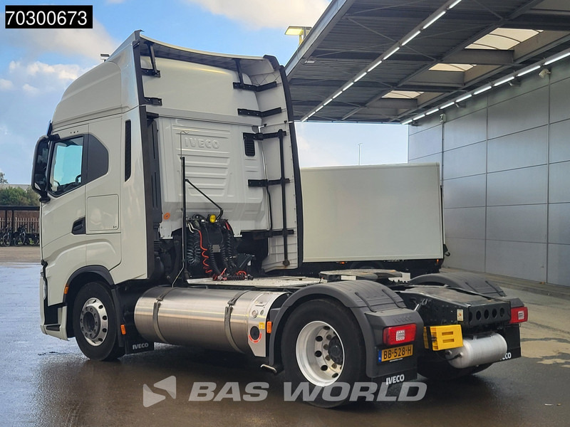 Iveco S-Way NP 460 4X2 LNG! Retarder Standairco 2xTanks Navi LED Euro 6 - وحدة جر: صورة 3 Iveco S-Way NP 460 4X2 LNG! Retarder Standairco 2xTanks Navi LED Euro 6 - وحدة جر: صورة 3