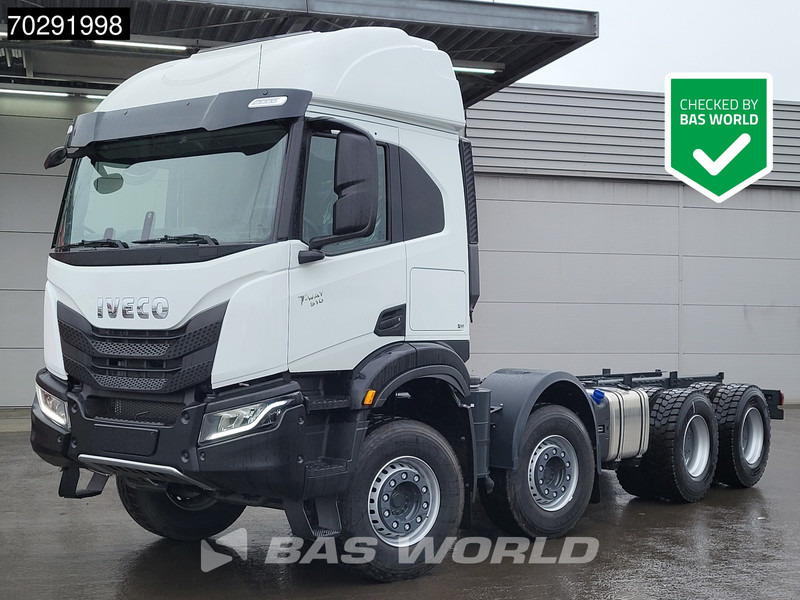 Iveco T-Way 510 8X4 NEW! Retarder Steelsuspension Big-Axle LED Euro 6 - شاحنة هيكل كابينة: صورة 1 Iveco T-Way 510 8X4 NEW! Retarder Steelsuspension Big-Axle LED Euro 6 - شاحنة هيكل كابينة: صورة 1