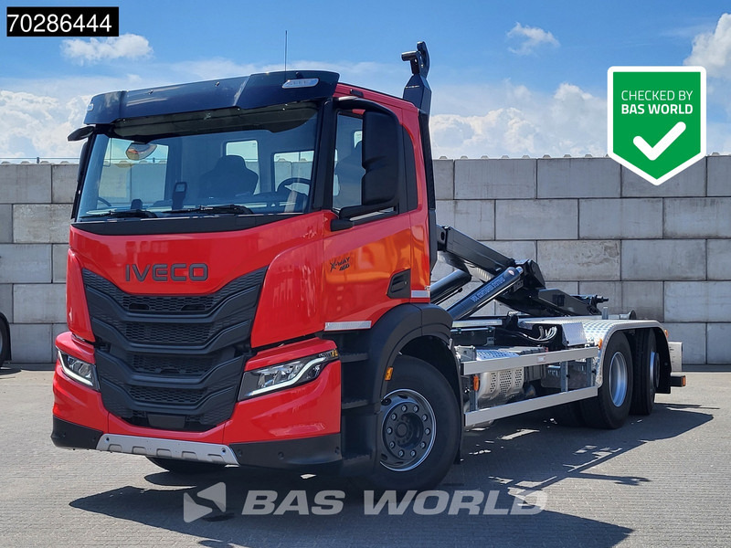 Iveco X-Way 460 6X2 NEW VDL S21-6400 Hooklift Lift+steering Axle Automatic Navi Euro 6 - شاحنة ذات خطاف: صورة 1 Iveco X-Way 460 6X2 NEW VDL S21-6400 Hooklift Lift+steering Axle Automatic Navi Euro 6 - شاحنة ذات خطاف: صورة 1