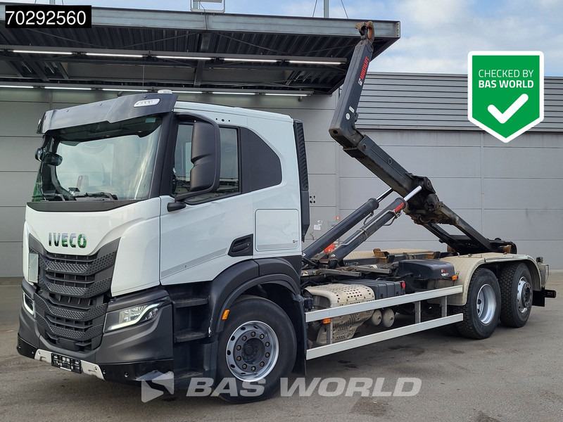 Iveco X-Way 460 6X2 Retarder HIAB 21S59 Lift+Steering-Axle Navi Automatic ACC Euro 6 - شاحنة ذات خطاف: صورة 1 Iveco X-Way 460 6X2 Retarder HIAB 21S59 Lift+Steering-Axle Navi Automatic ACC Euro 6 - شاحنة ذات خطاف: صورة 1