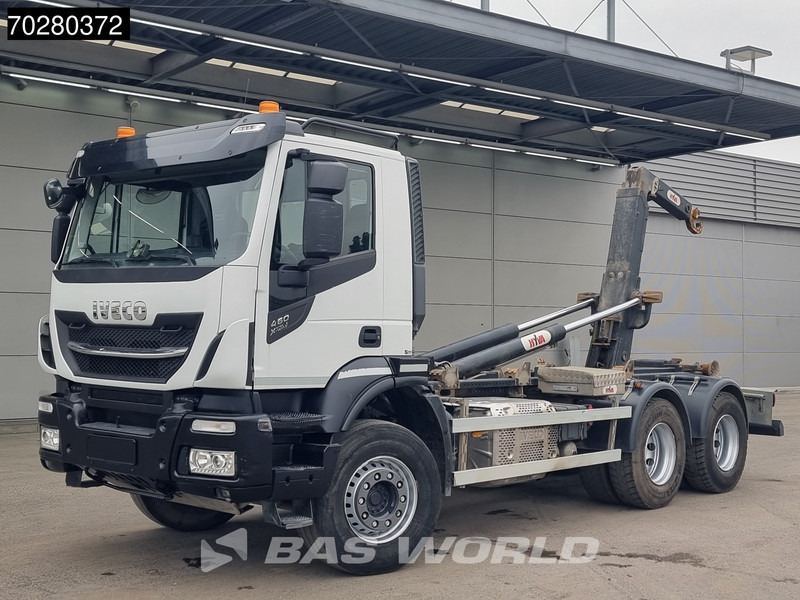 Iveco X-Way 460 6X4 20 Tons Hyva Hooklift Abrollkipper Automatic Navi Euro 6 - شاحنة ذات خطاف: صورة 3 Iveco X-Way 460 6X4 20 Tons Hyva Hooklift Abrollkipper Automatic Navi Euro 6 - شاحنة ذات خطاف: صورة 3