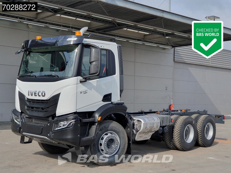 Iveco X-Way 460 6X4 New! Retarder steelsuspension Big-Axle Automatic Navi Euro 6 - شاحنة هيكل كابينة: صورة 1 Iveco X-Way 460 6X4 New! Retarder steelsuspension Big-Axle Automatic Navi Euro 6 - شاحنة هيكل كابينة: صورة 1