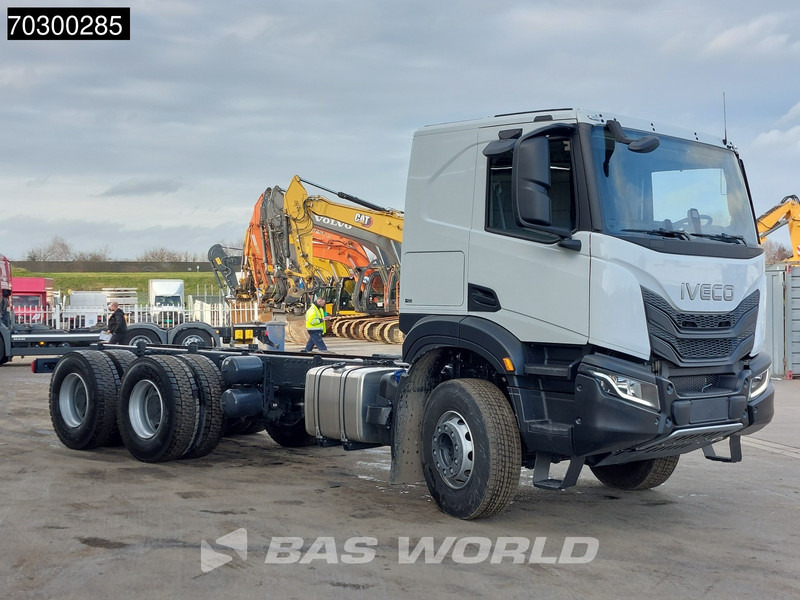 Iveco X-Way 500 X-Way 6X4 NEW 6x4 chassis Sleepercab Rear Air suspension Automatic Euro 6 - شاحنة هيكل كابينة: صورة 3 Iveco X-Way 500 X-Way 6X4 NEW 6x4 chassis Sleepercab Rear Air suspension Automatic Euro 6 - شاحنة هيكل كابينة: صورة 3
