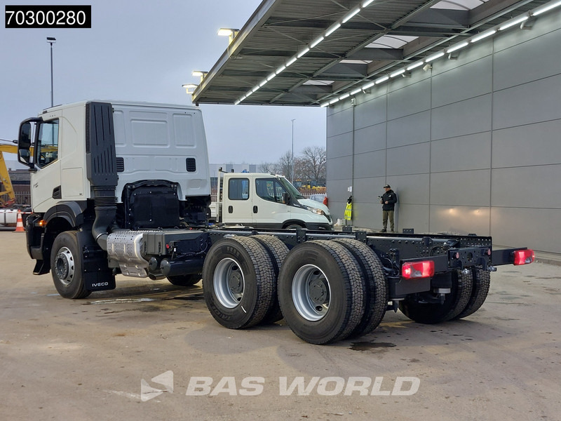 Iveco X-Way 500 X-Way 6X4 NEW 6x4 chassis Sleepercab Rear Air suspension Automatic Euro 6 - شاحنة هيكل كابينة: صورة 2 Iveco X-Way 500 X-Way 6X4 NEW 6x4 chassis Sleepercab Rear Air suspension Automatic Euro 6 - شاحنة هيكل كابينة: صورة 2