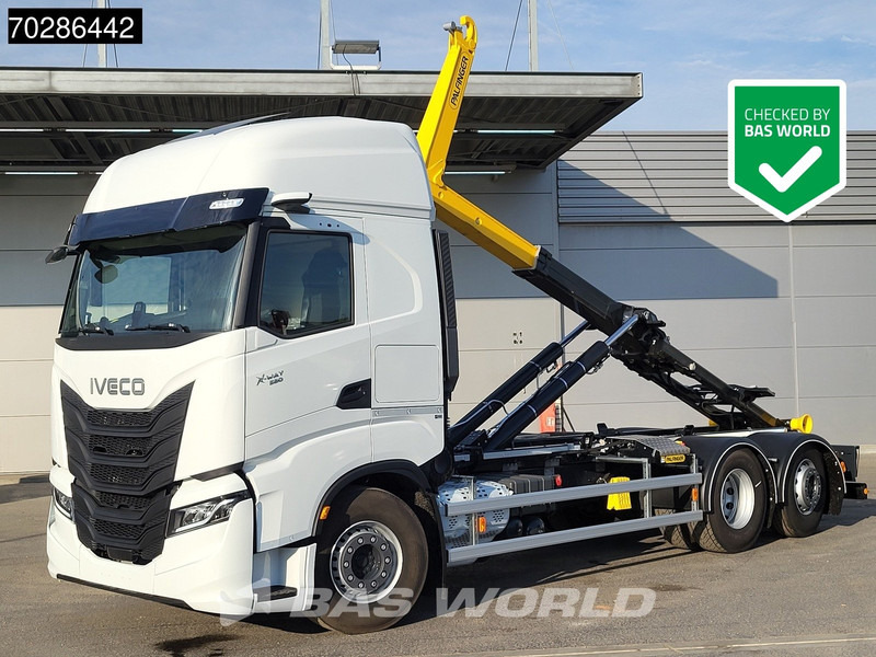 Iveco X-Way 580 6X2 NEW Palfinger PHT20SLD5 Hooklift Lift+steering Axle Automatic Navi ACC LED - شاحنة ذات خطاف: صورة 1 Iveco X-Way 580 6X2 NEW Palfinger PHT20SLD5 Hooklift Lift+steering Axle Automatic Navi ACC LED - شاحنة ذات خطاف: صورة 1