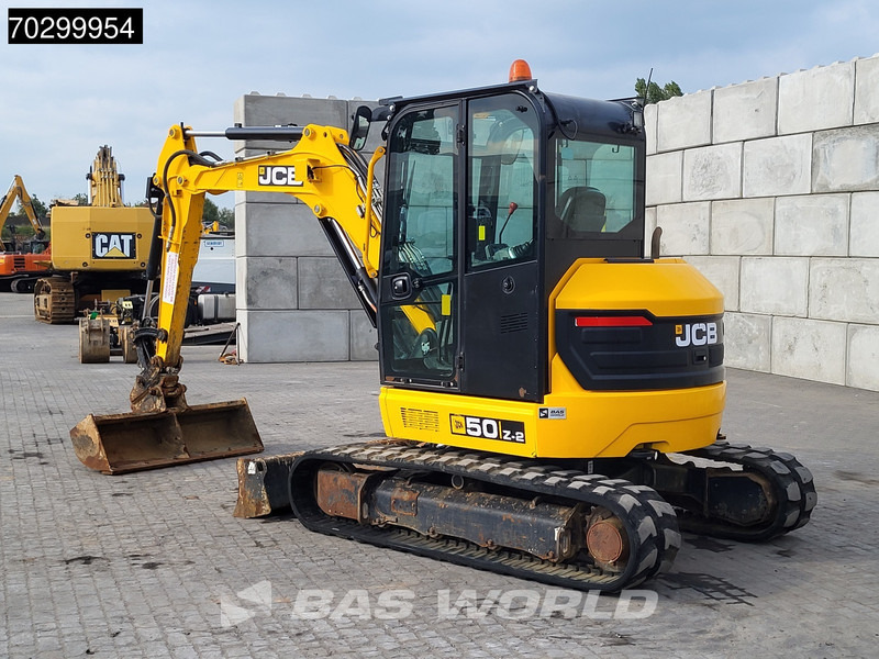 JCB 50Z-2 3 BUCKETS - حفارة مُصَّغرة: صورة 5 JCB 50Z-2 3 BUCKETS - حفارة مُصَّغرة: صورة 5