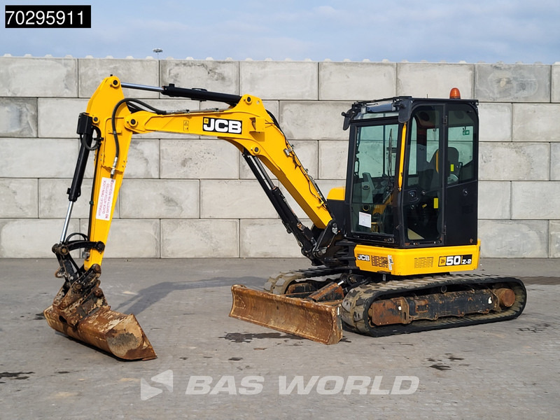 JCB 50Z-2 3 BUCKETS - حفارة مُصَّغرة: صورة 2 JCB 50Z-2 3 BUCKETS - حفارة مُصَّغرة: صورة 2