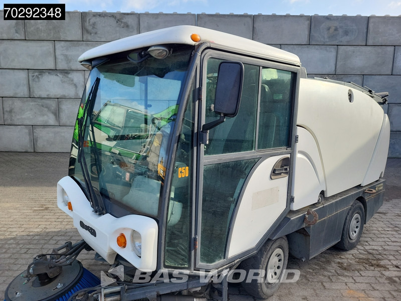 Johnston 142A 101T SUPERSTRUCTURE NOT WORKING - سياره كنس شوارع: صورة 3 Johnston 142A 101T SUPERSTRUCTURE NOT WORKING - سياره كنس شوارع: صورة 3