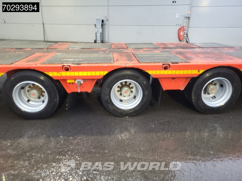 عربة منخفضة مسطحة نصف مقطورة KEL-BERG E40S3 Uitschuifbaar 1x stuuras APK 06/26: صورة 19 عربة منخفضة مسطحة نصف مقطورة KEL-BERG E40S3 Uitschuifbaar 1x stuuras APK 06/26: صورة 19