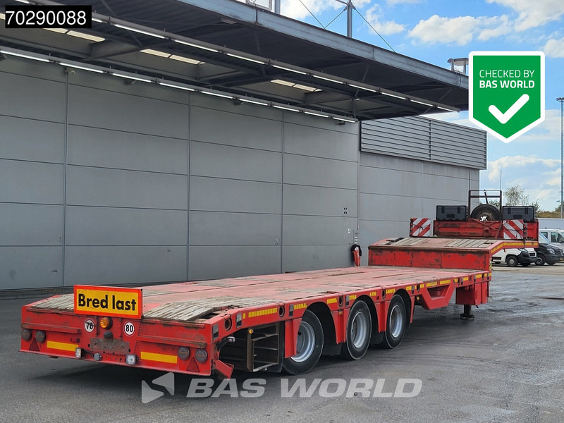 Kässbohrer LB3E Wheel Recess Lift+Steering Axle - عربة منخفضة مسطحة نصف مقطورة: صورة 1 Kässbohrer LB3E Wheel Recess Lift+Steering Axle - عربة منخفضة مسطحة نصف مقطورة: صورة 1