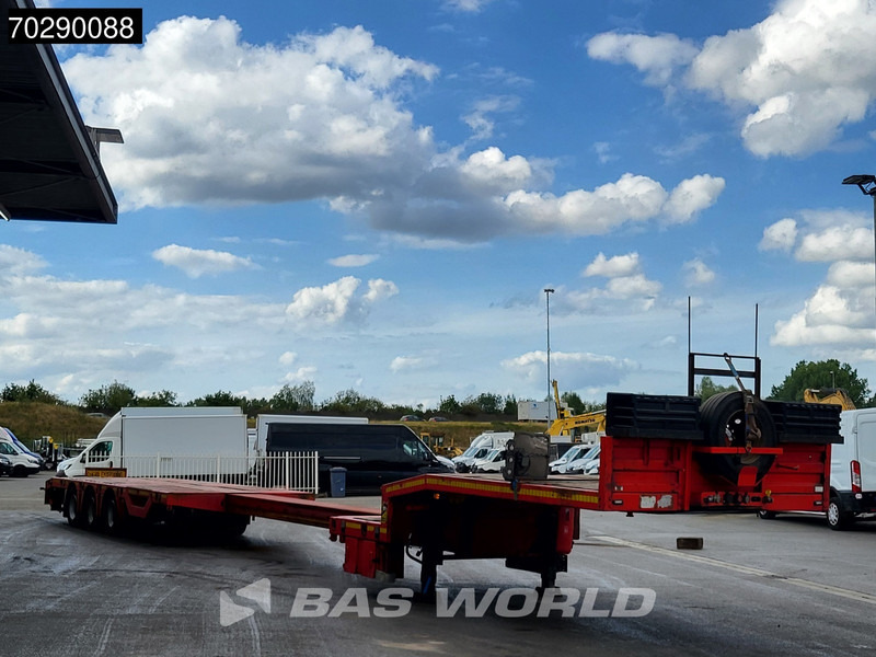 Kässbohrer LB3E Wheel Recess Lift+Steering Axle - عربة منخفضة مسطحة نصف مقطورة: صورة 5 Kässbohrer LB3E Wheel Recess Lift+Steering Axle - عربة منخفضة مسطحة نصف مقطورة: صورة 5