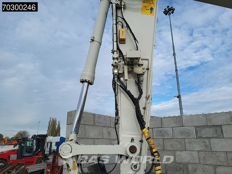 حفار زحاف Komatsu PC210 LC-10: صورة 12 حفار زحاف Komatsu PC210 LC-10: صورة 12