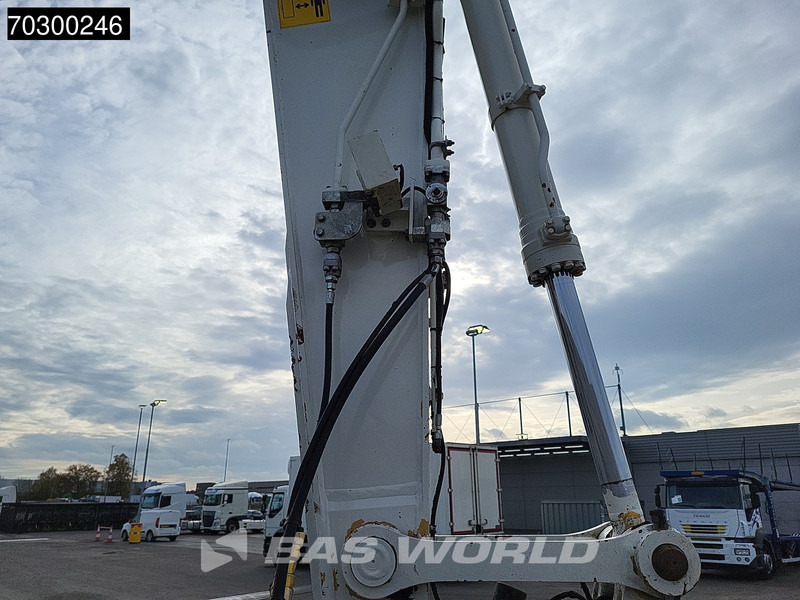 حفار زحاف Komatsu PC210 LC-10: صورة 13 حفار زحاف Komatsu PC210 LC-10: صورة 13