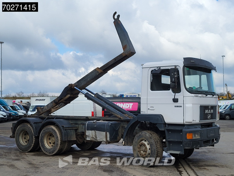 MAN 26.343 DFC 6X4 Steelsuspension Manual Euro 2 - شاحنة ذات خطاف: صورة 3 MAN 26.343 DFC 6X4 Steelsuspension Manual Euro 2 - شاحنة ذات خطاف: صورة 3