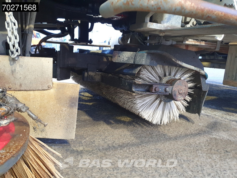 MAN LE 15.250 4X2 Eurovoirie Sweeper Manual Steelsuspension Euro 3 MAN LE 15.250 4X2 Eurovoirie Sweeper Manual Steelsuspension Euro 3: صورة 15 MAN LE 15.250 4X2 Eurovoirie Sweeper Manual Steelsuspension Euro 3 MAN LE 15.250 4X2 Eurovoirie Sweeper Manual Steelsuspension Euro 3: صورة 15