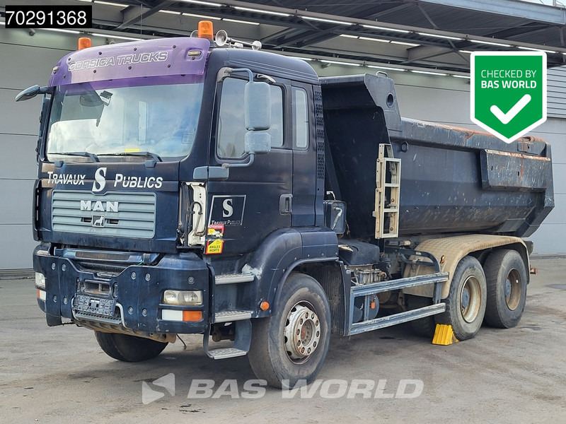 MAN TGA 33.360 6X4 BROKEN ENGINE! 13m3 Meiller tipper Steel suspension Manual Euro 4 - شاحنة قلاب: صورة 1 MAN TGA 33.360 6X4 BROKEN ENGINE! 13m3 Meiller tipper Steel suspension Manual Euro 4 - شاحنة قلاب: صورة 1
