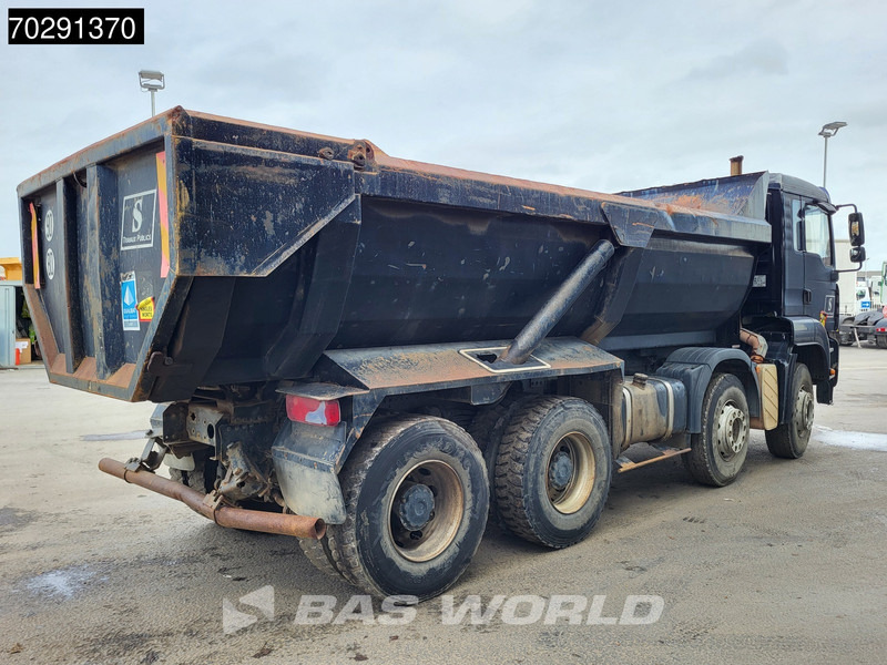 MAN TGA 35.480 8X4 BROKEN ENGINE 16m3 tipper Steel suspension Manual Retarder Euro 2 - شاحنة قلاب: صورة 5 MAN TGA 35.480 8X4 BROKEN ENGINE 16m3 tipper Steel suspension Manual Retarder Euro 2 - شاحنة قلاب: صورة 5