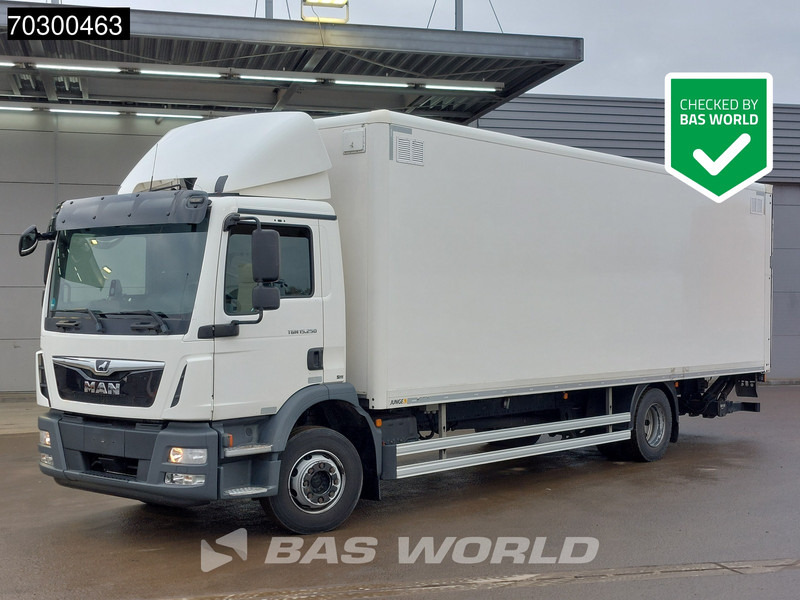 MAN TGM 15.250 4X2 15tonner Automatic Ladebordwand Euro 6 - شاحنة مقفلة: صورة 1 MAN TGM 15.250 4X2 15tonner Automatic Ladebordwand Euro 6 - شاحنة مقفلة: صورة 1