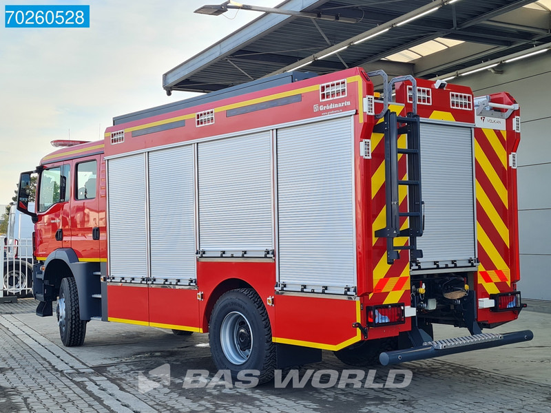 MAN TGM 18.320 4X4 NEW! Feuerwehr Fire Truck Volkan pump Navi Euro 6 - سيارة إطفاء: صورة 2 MAN TGM 18.320 4X4 NEW! Feuerwehr Fire Truck Volkan pump Navi Euro 6 - سيارة إطفاء: صورة 2