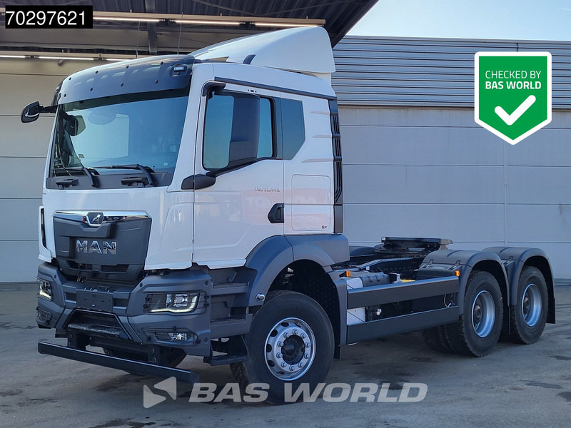 MAN TGS 33.440 6X4 NEW! Manual TN Euro2 Full-Steel Big-Axle Drumbrakes - وحدة جر: صورة 1 MAN TGS 33.440 6X4 NEW! Manual TN Euro2 Full-Steel Big-Axle Drumbrakes - وحدة جر: صورة 1