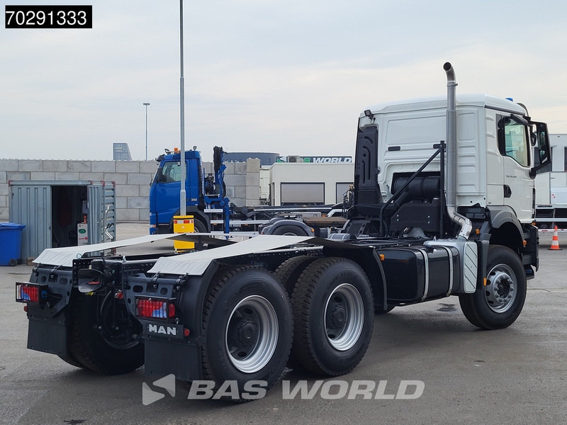 MAN TGS 40.400 6X4 NEW 6x4 chassis PTO Preparation Steelsuspension Big-Axle Automatic Euro 2 - شاحنة هيكل كابينة: صورة 5 MAN TGS 40.400 6X4 NEW 6x4 chassis PTO Preparation Steelsuspension Big-Axle Automatic Euro 2 - شاحنة هيكل كابينة: صورة 5