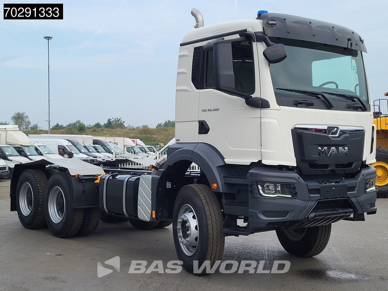 MAN TGS 40.400 6X4 NEW 6x4 chassis PTO Preparation Steelsuspension Big-Axle Automatic Euro 2 - شاحنة هيكل كابينة: صورة 3 MAN TGS 40.400 6X4 NEW 6x4 chassis PTO Preparation Steelsuspension Big-Axle Automatic Euro 2 - شاحنة هيكل كابينة: صورة 3