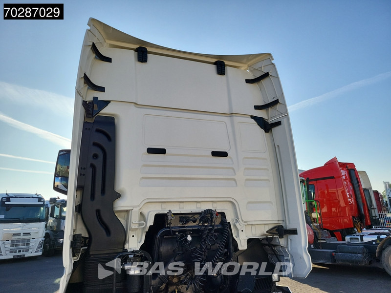 MAN TGX 18.470 4X2 Mega GX Retarder ACC 2x Tanks Euro 6 - وحدة جر: صورة 5 MAN TGX 18.470 4X2 Mega GX Retarder ACC 2x Tanks Euro 6 - وحدة جر: صورة 5
