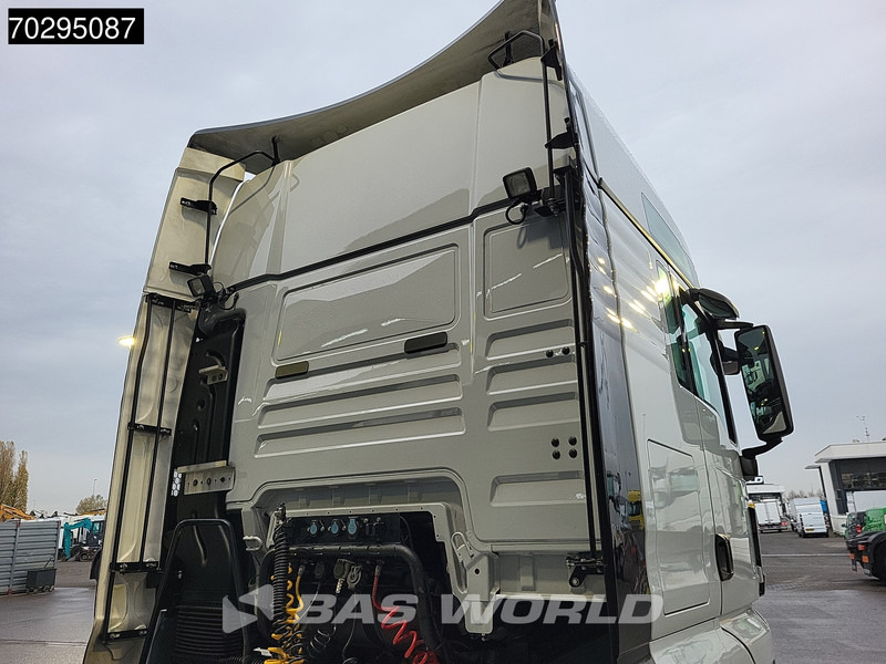 MAN TGX 18.500 4X2 XXL Mega Retarder 2x Tanks Full-Air - وحدة جر: صورة 5 MAN TGX 18.500 4X2 XXL Mega Retarder 2x Tanks Full-Air - وحدة جر: صورة 5