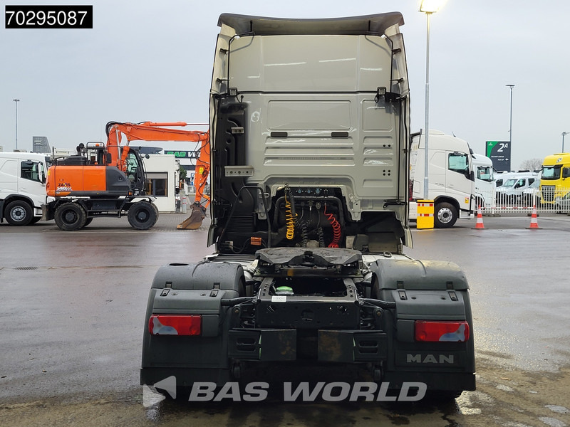 MAN TGX 18.500 4X2 XXL Mega Retarder 2x Tanks Full-Air - وحدة جر: صورة 3 MAN TGX 18.500 4X2 XXL Mega Retarder 2x Tanks Full-Air - وحدة جر: صورة 3