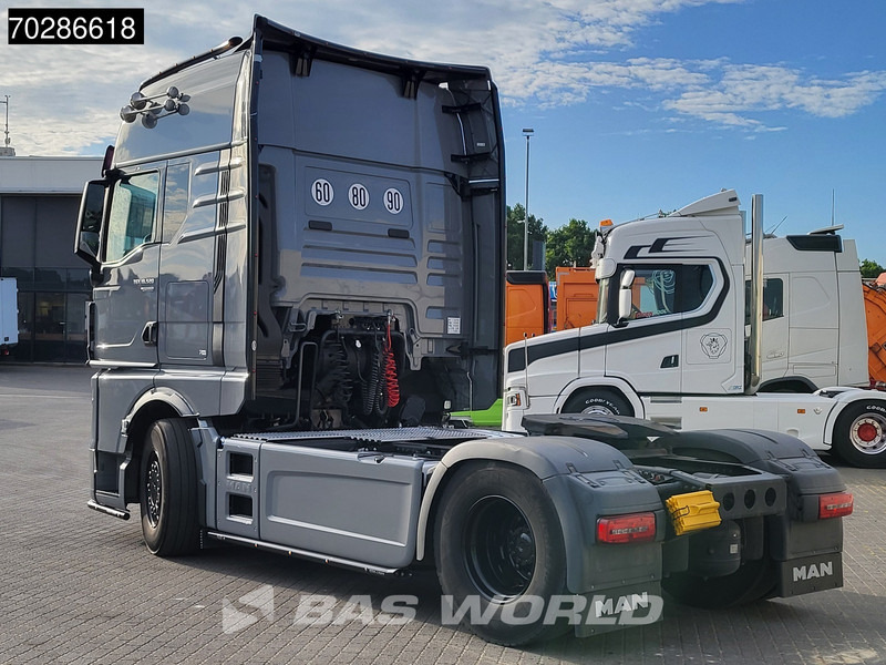 MAN TGX 18.520 4X2 Individual Lion S! GX Retarder Full-Air 2x Tanks Navi LED ACC Euro 6 - وحدة جر: صورة 2 MAN TGX 18.520 4X2 Individual Lion S! GX Retarder Full-Air 2x Tanks Navi LED ACC Euro 6 - وحدة جر: صورة 2