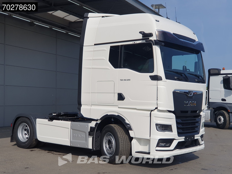 MAN TGX 18.520 4X2 NEW! GX Retarder 2x Tanks Standklima MirrorCam Navi LED - وحدة جر: صورة 3 MAN TGX 18.520 4X2 NEW! GX Retarder 2x Tanks Standklima MirrorCam Navi LED - وحدة جر: صورة 3