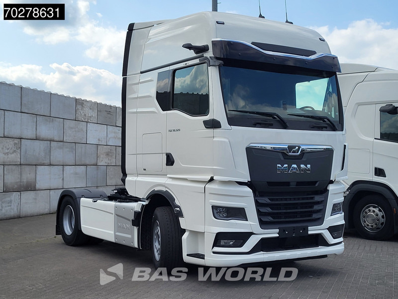 MAN TGX 18.520 4X2 NEW! GX Retarder 2x Tanks Standklima MirrorCam Navi LED - وحدة جر: صورة 3 MAN TGX 18.520 4X2 NEW! GX Retarder 2x Tanks Standklima MirrorCam Navi LED - وحدة جر: صورة 3