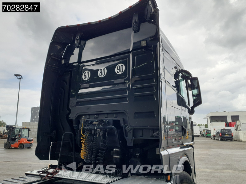 MAN TGX 33.510 832 6X4 120T! GM Retarder ACC Navi - وحدة جر: صورة 5 MAN TGX 33.510 832 6X4 120T! GM Retarder ACC Navi - وحدة جر: صورة 5