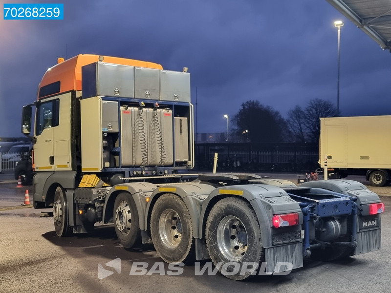MAN TGX 33.580 8X4 160T Retarder XXL Lift+Lenkachse Standklima ACC Xenon - وحدة جر: صورة 2 MAN TGX 33.580 8X4 160T Retarder XXL Lift+Lenkachse Standklima ACC Xenon - وحدة جر: صورة 2