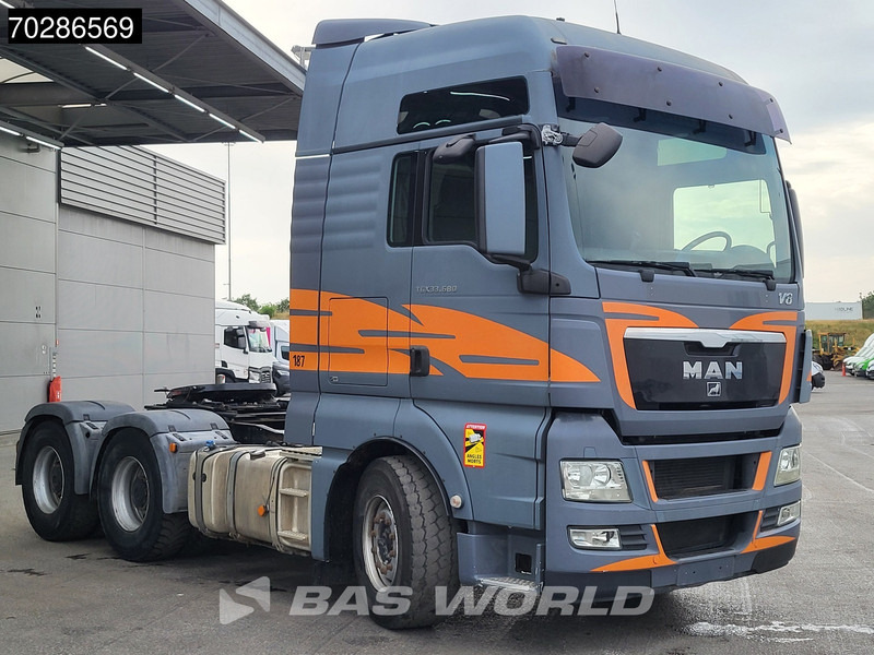 MAN TGX 33.680 TGX 6X4 XXL Retarder Big-Axle Euro 5 - وحدة جر: صورة 3 MAN TGX 33.680 TGX 6X4 XXL Retarder Big-Axle Euro 5 - وحدة جر: صورة 3