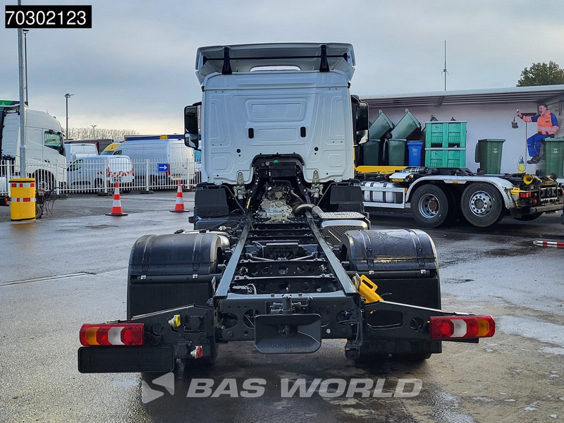 Mercedes-Benz Actros 1827 4X2 NEW 18tons chassis Automatic PPC Cruise control Euro 6 - شاحنة هيكل كابينة: صورة 5 Mercedes-Benz Actros 1827 4X2 NEW 18tons chassis Automatic PPC Cruise control Euro 6 - شاحنة هيكل كابينة: صورة 5