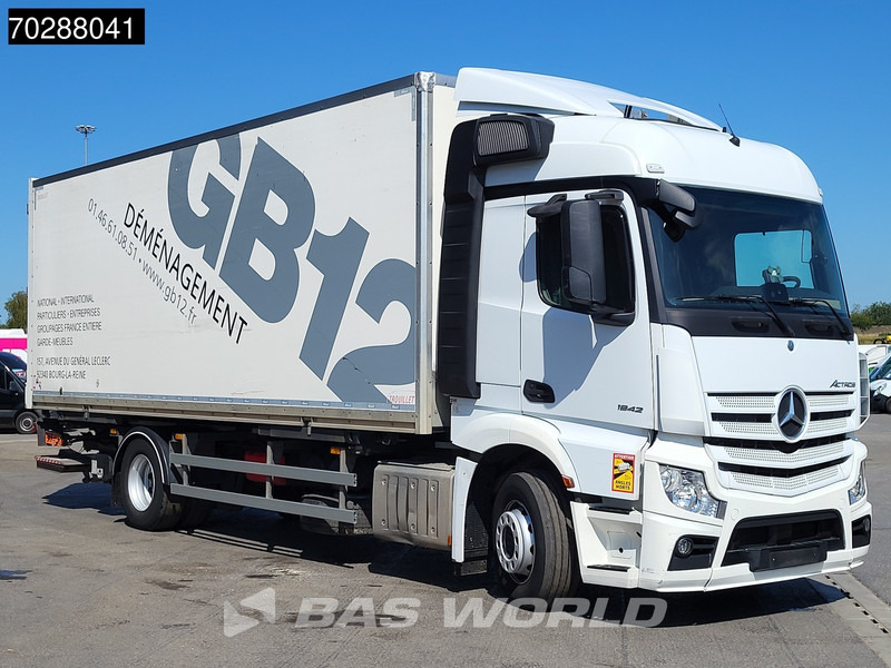 Mercedes-Benz Actros 1842 4X2 19tonner BDF box Ladebordwand Navi Automatic Euro 6 - شاحنات الحاويات / جسم علوي قابل للتغيير شاحنة: صورة 3 Mercedes-Benz Actros 1842 4X2 19tonner BDF box Ladebordwand Navi Automatic Euro 6 - شاحنات الحاويات / جسم علوي قابل للتغيير شاحنة: صورة 3
