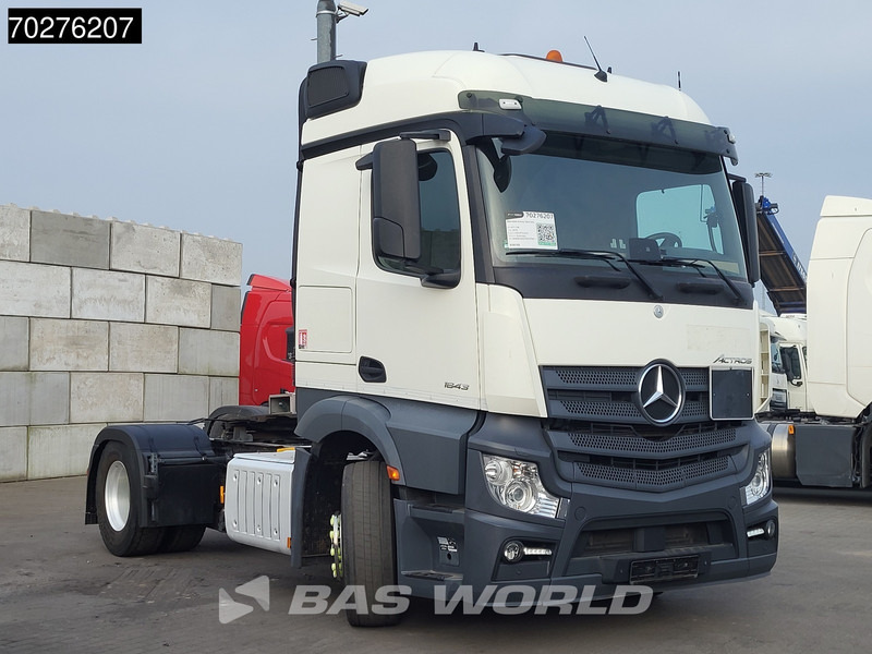 Mercedes-Benz Actros 1843 4X2 StreamSpace ADR Retarder PTO ACC Xenon - وحدة جر: صورة 3 Mercedes-Benz Actros 1843 4X2 StreamSpace ADR Retarder PTO ACC Xenon - وحدة جر: صورة 3