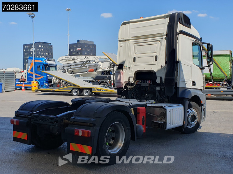 Mercedes-Benz Actros 1843 4X2 StreamSpace Retarder ADR Standklima - وحدة جر: صورة 5 Mercedes-Benz Actros 1843 4X2 StreamSpace Retarder ADR Standklima - وحدة جر: صورة 5