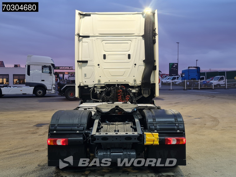 Mercedes-Benz Actros 1845 4X2 GigaSpace Retarder MirrorCam Navi Euro 6 - وحدة جر: صورة 3 Mercedes-Benz Actros 1845 4X2 GigaSpace Retarder MirrorCam Navi Euro 6 - وحدة جر: صورة 3