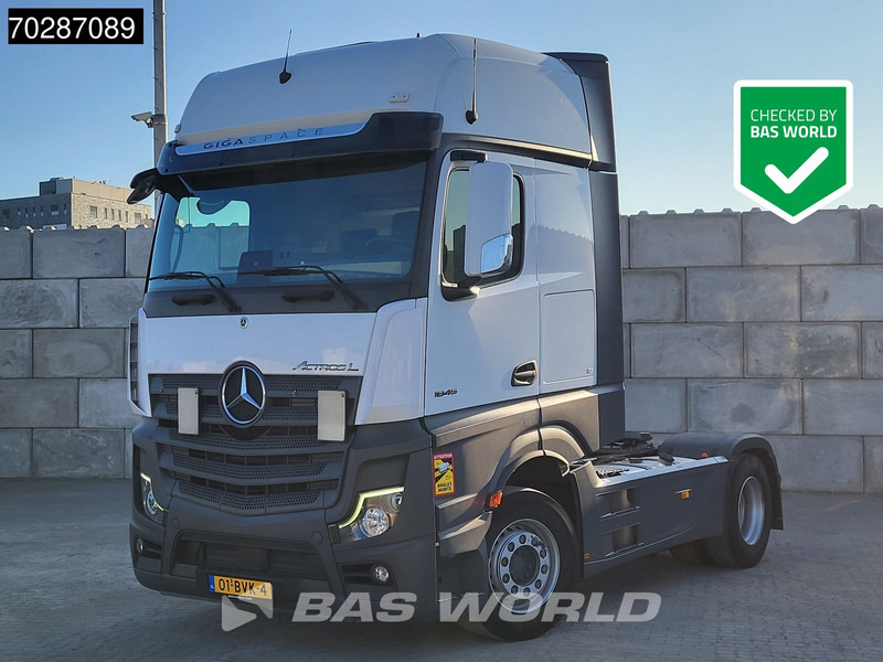 Mercedes-Benz Actros 1845 4X2 NL-Truck Retarder 2xTanks Standklima ACC Navi Euro 6 - وحدة جر: صورة 1 Mercedes-Benz Actros 1845 4X2 NL-Truck Retarder 2xTanks Standklima ACC Navi Euro 6 - وحدة جر: صورة 1